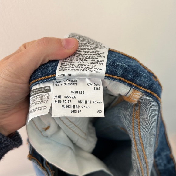 LEVI'S 501s Jeans Distressed Size 28 Blue‎ Ankle Frayed Hem Casual - Picture 7 of 7